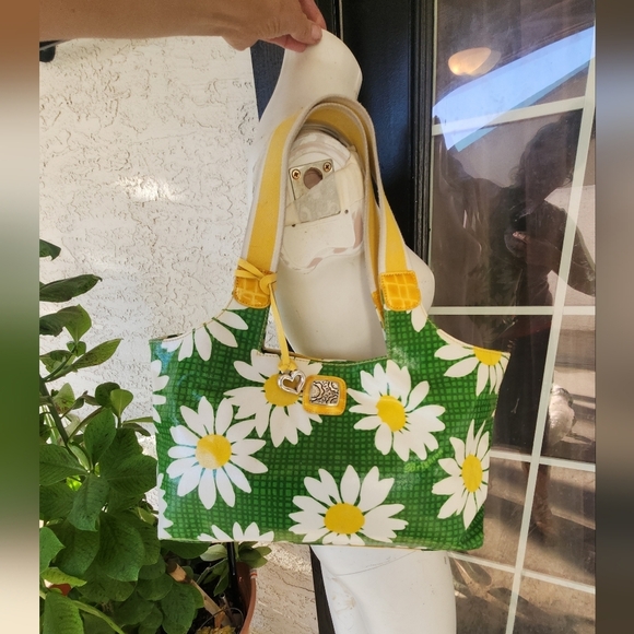 Brighton Daisy Sunny Days Handbag Purse Tote‎ Green Yellow White - Picture 1 of 16